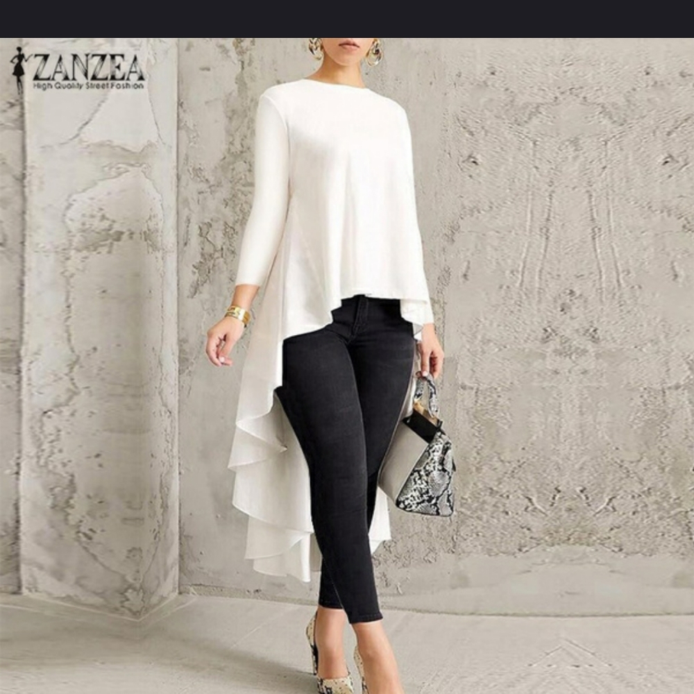 Casual Dress w/ Ruffled Trail